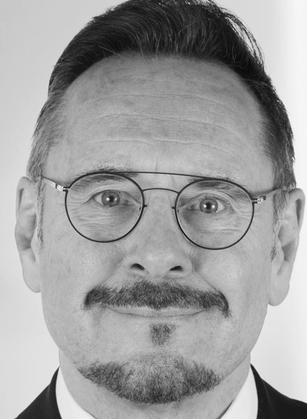 headshot of Mark Olivier